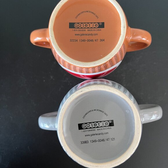 Pair of Retro Knitted Sock Monkey Ceramic Dual Handled Dual-Sided Mugs - GALERIE - Picture 7 of 9